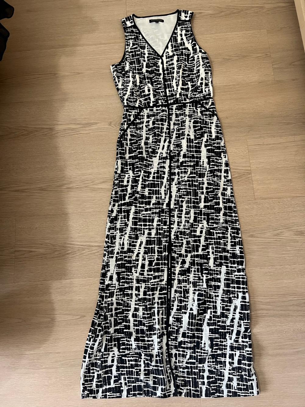 Banana Republic Black and White Printed Maxi Dress
